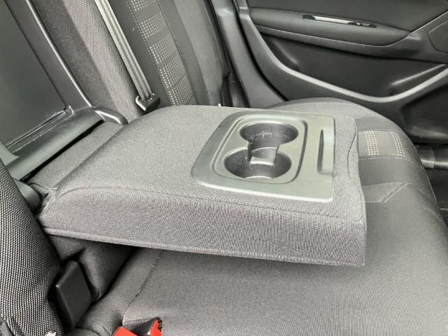 プジョー ３０８（新潟県燕市）