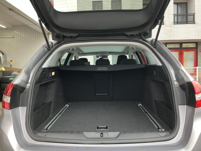 プジョー ３０８（新潟県燕市）