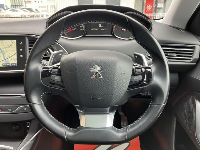 プジョー ３０８（新潟県燕市）