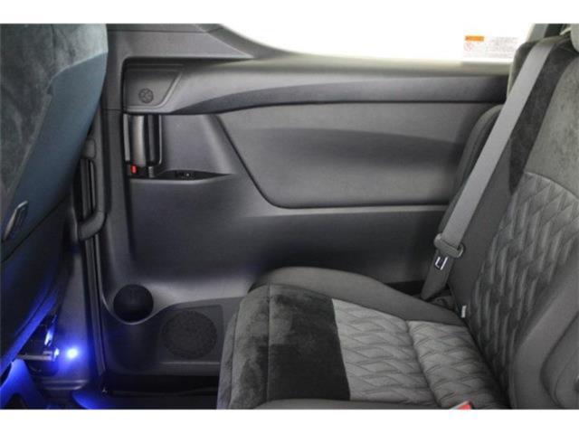 ヴェルファイア（新潟県新潟市東区）