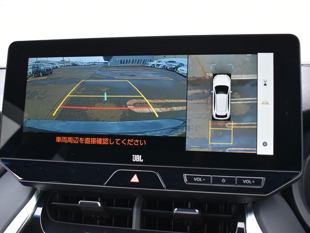 パノラミックビューモニター ：車を真上から見たような映像が表示されるので、駐車の際はとても便利です☆