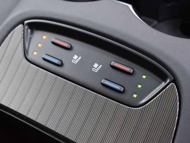 快適温熱シート＋シートベンチレーション：シートを涼しく、温かくもできる快適な装備です