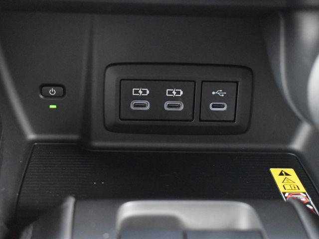 ＵＳＢソケット　ワイヤレス充電♪