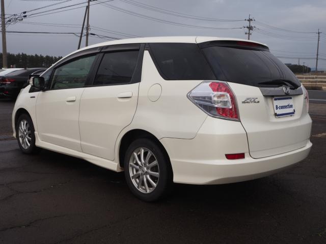 フィットシャトルハイブリッド（新潟県燕市）