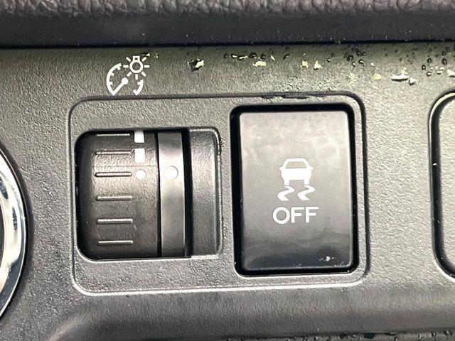 レヴォーグ（新潟県新潟市東区）