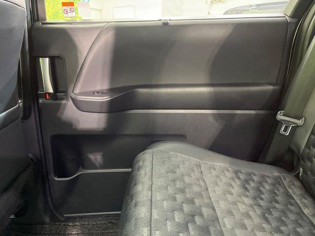 ヴォクシー（新潟県新潟市南区）