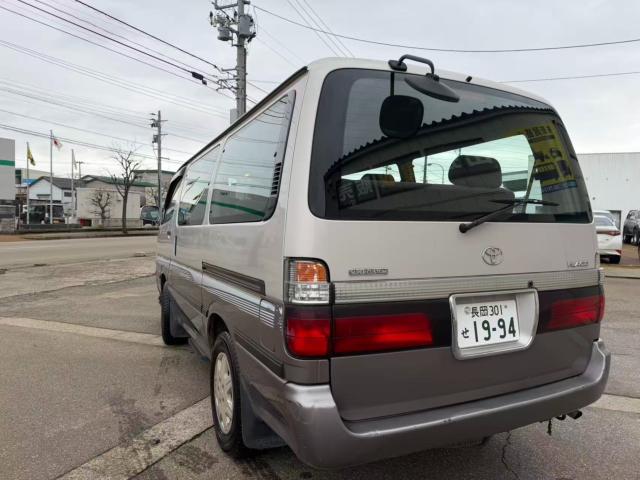 ハイエースワゴン（新潟県長岡市）