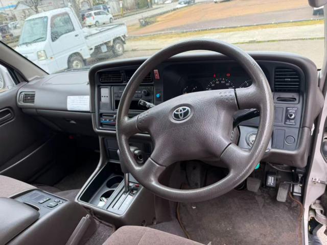 ハイエースワゴン（新潟県長岡市）