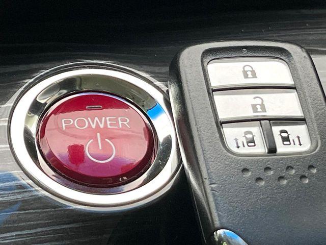 オデッセイハイブリッド（新潟県新潟市東区）