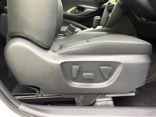 ヤリスクロス(新潟県新潟市東区)