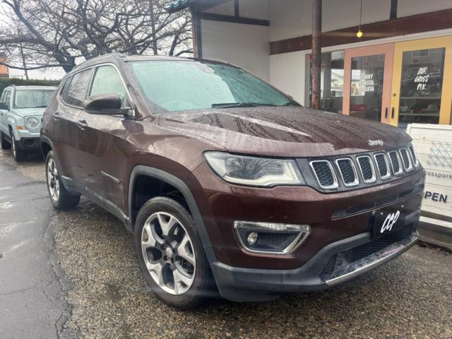 ジープコンパス リミテッド 4WD ブラウンボディ