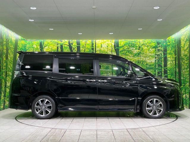 ヴォクシー（新潟県長岡市）