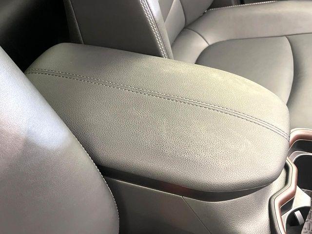 ＲＡＶ４（新潟県新潟市東区）