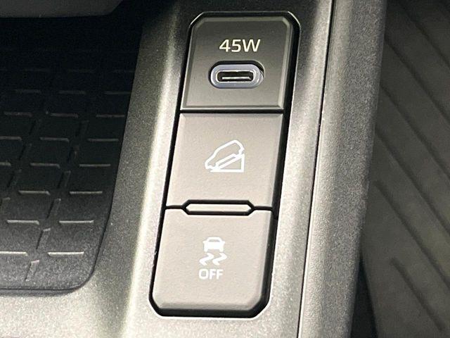 ＲＡＶ４（新潟県新潟市東区）