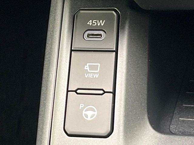 ＲＡＶ４（新潟県新潟市東区）