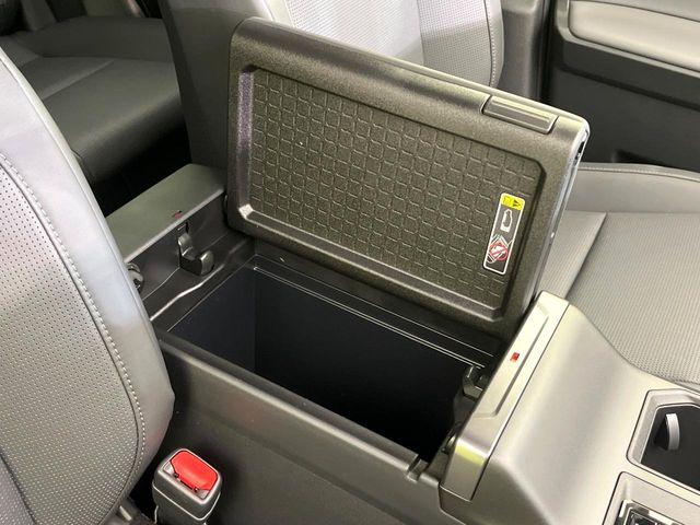 ＲＡＶ４（新潟県新潟市東区）