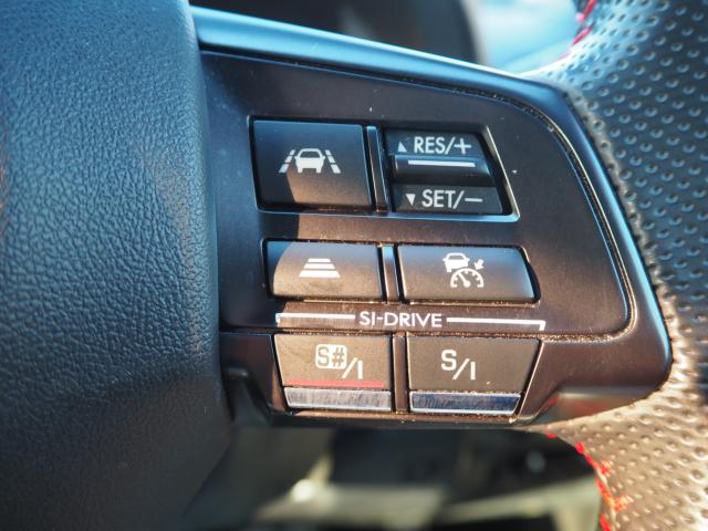 レーダークルーズコントロールや衝突軽減システム等、嬉しい機能も充実です♪