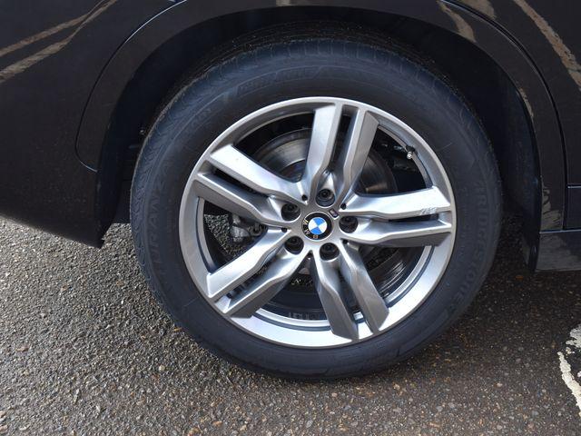 ＢＭＷ Ｘ１（新潟県上越市）