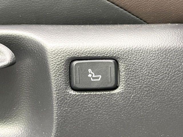 C-HR（新潟県新潟市東区）