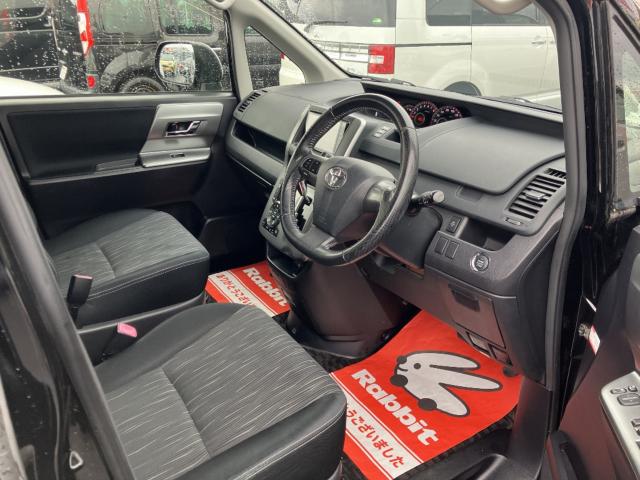 ヴォクシー（新潟県新潟市西区）画像18