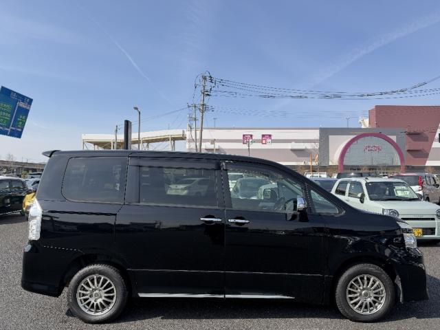 ヴォクシー（新潟県新潟市西区）画像31