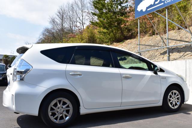 プリウスα（新潟県新潟市西区）