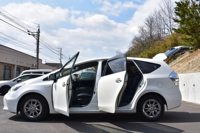 プリウスα（新潟県新潟市西区）