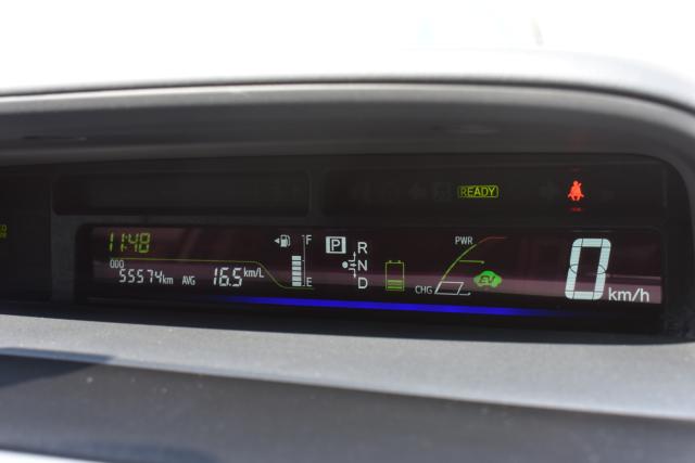 プリウスα（新潟県新潟市西区）