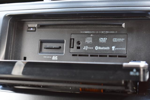 プリウスα（新潟県新潟市西区）