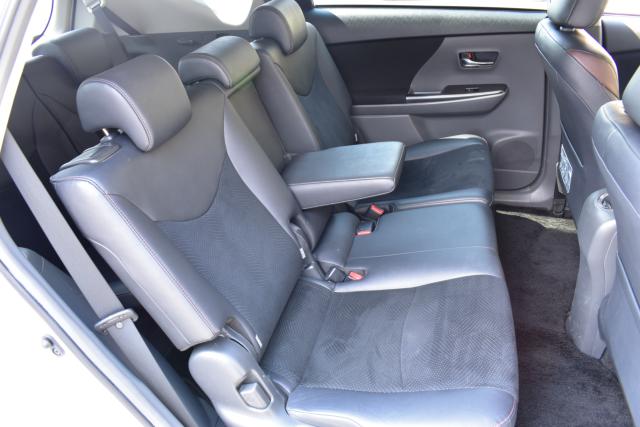 プリウスα（新潟県新潟市西区）