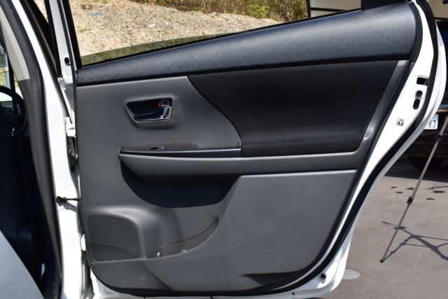 プリウスα（新潟県新潟市西区）