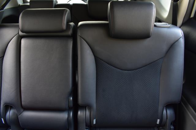 プリウスα（新潟県新潟市西区）