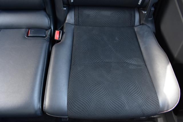 プリウスα（新潟県新潟市西区）