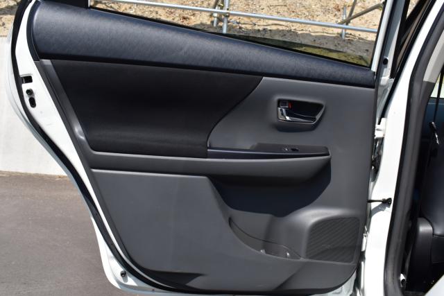 プリウスα（新潟県新潟市西区）