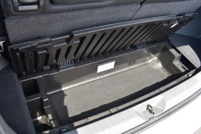 プリウスα（新潟県新潟市西区）