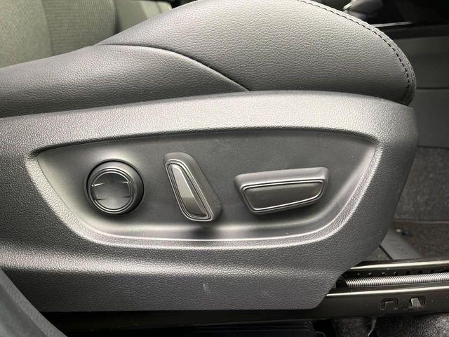 カローラクロス(新潟県新潟市南区)