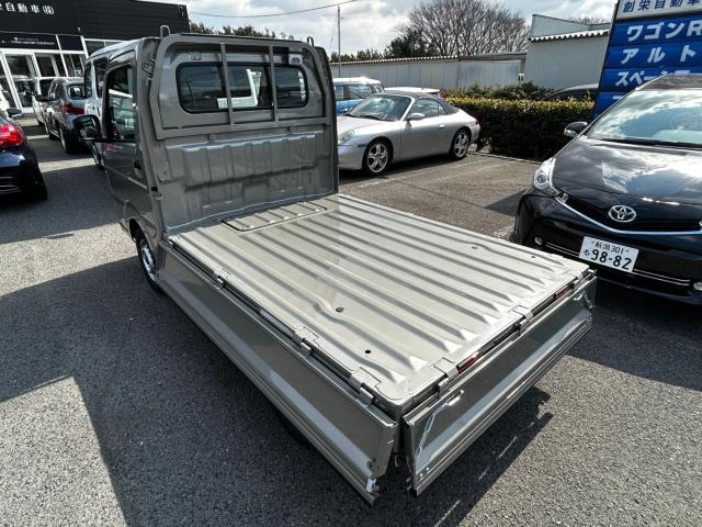 キャリイトラック(新潟県新潟市西区)