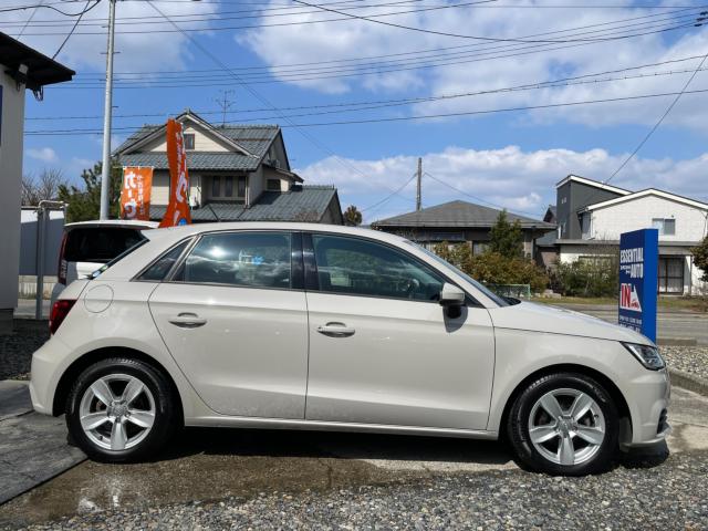 アウディA1 スポーツバック(新潟県新潟市南区)