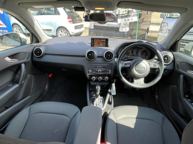 アウディA1 スポーツバック(新潟県新潟市南区)