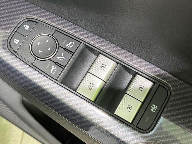 アウトランダーPHEV(新潟県長岡市)