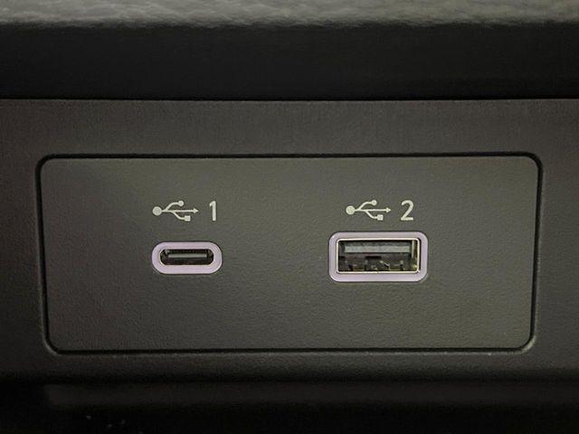 アウトランダーPHEV(新潟県長岡市)