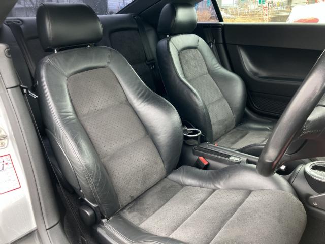 アウディ TTクーペ(新潟県新潟市西区)