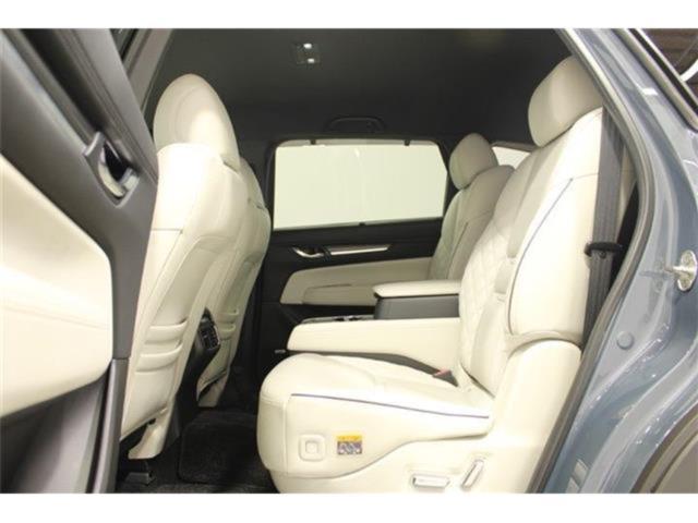 CX-8（新潟県新潟市東区）