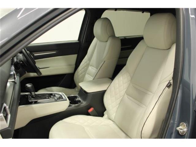 CX-8（新潟県新潟市東区）