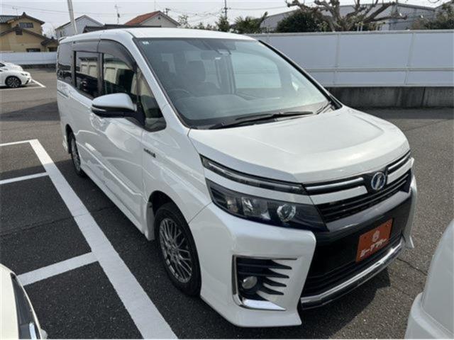 ヴォクシーハイブリッド（新潟県新潟市東区）