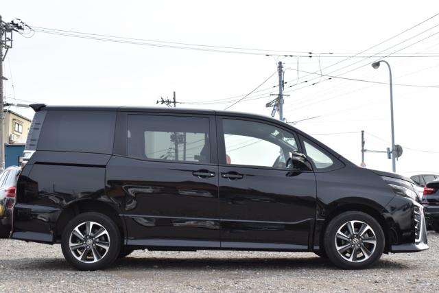 ヴォクシー（新潟県新潟市西区）画像7