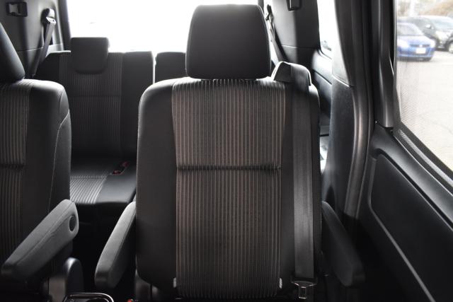 ヴォクシー（新潟県新潟市西区）画像54