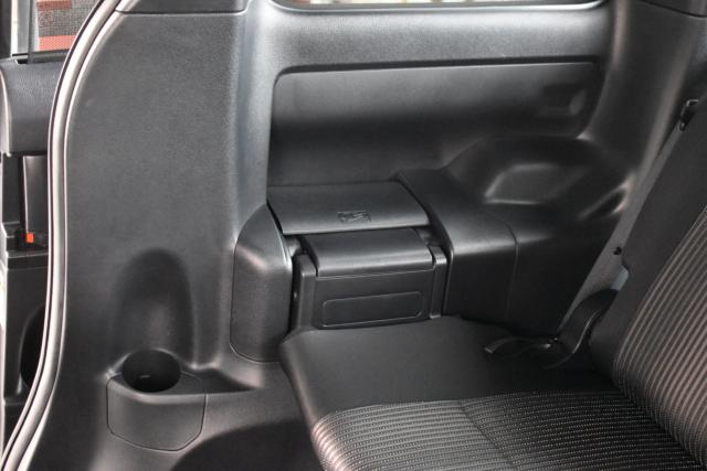 ヴォクシー（新潟県新潟市西区）画像61