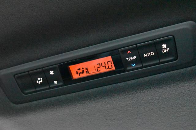 ヴォクシー（新潟県新潟市西区）画像31