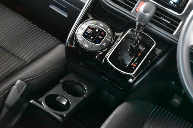 ヴォクシー（新潟県新潟市西区）画像32